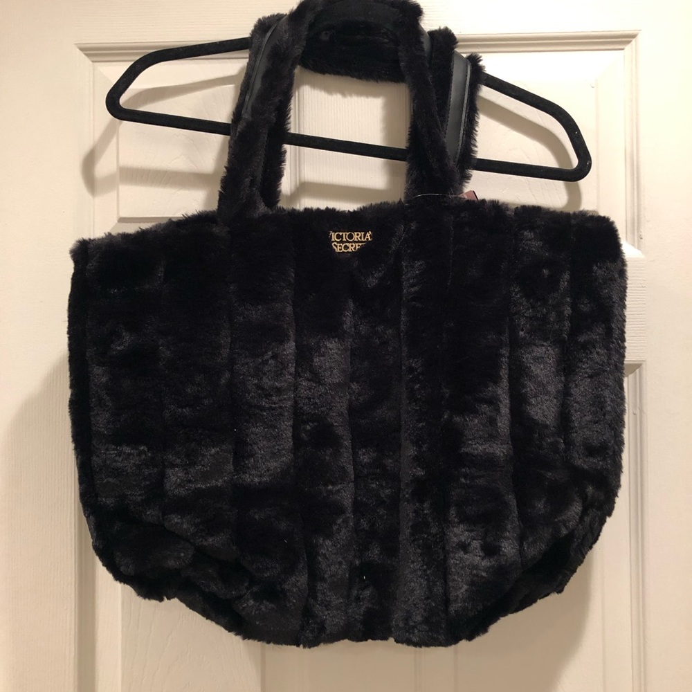 NWT Victoria’s Secret Black Faux Fur Tote